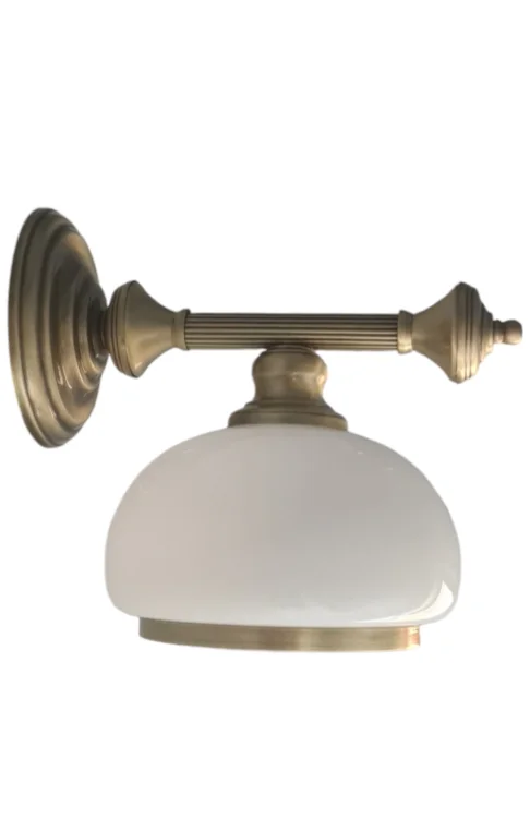 lampa-scienna-z-mosiadzu.jpg