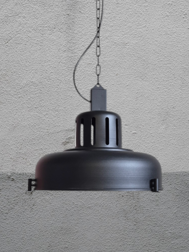 czarna-lampa -loft.jpg