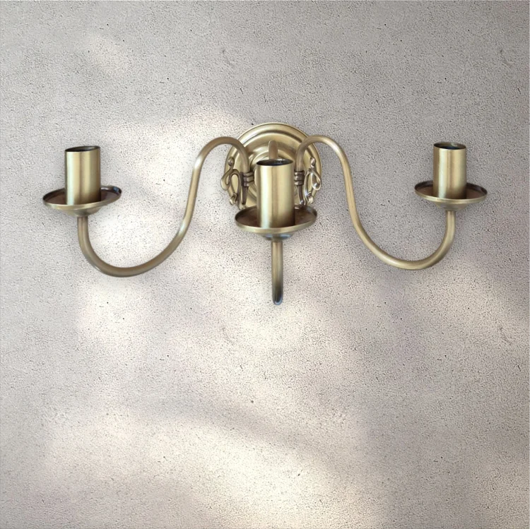 lampa-scienna-z-mosiadzu.jpg