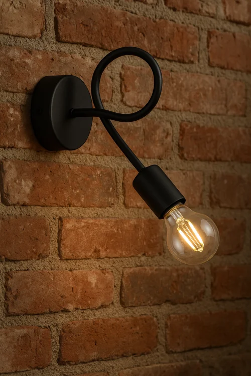 lampa-scienna-czarna-loft.jpg