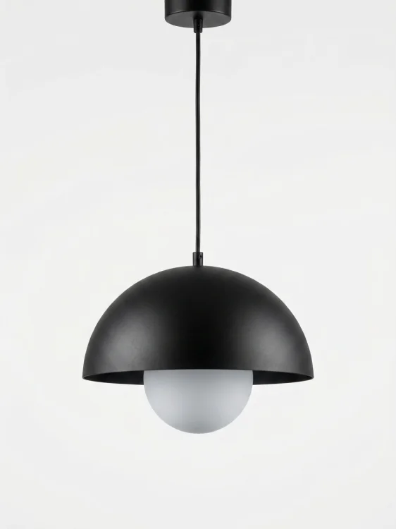 czarna lampa wiszaca nowoczesna