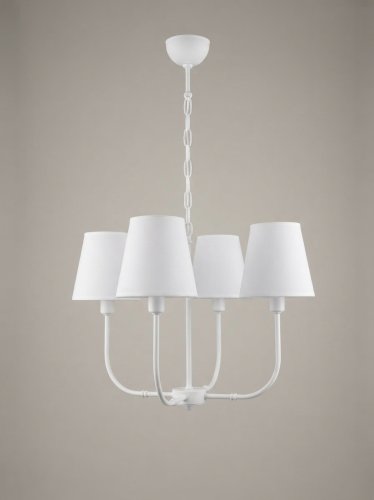 biała lampa wiszaca z abazurami